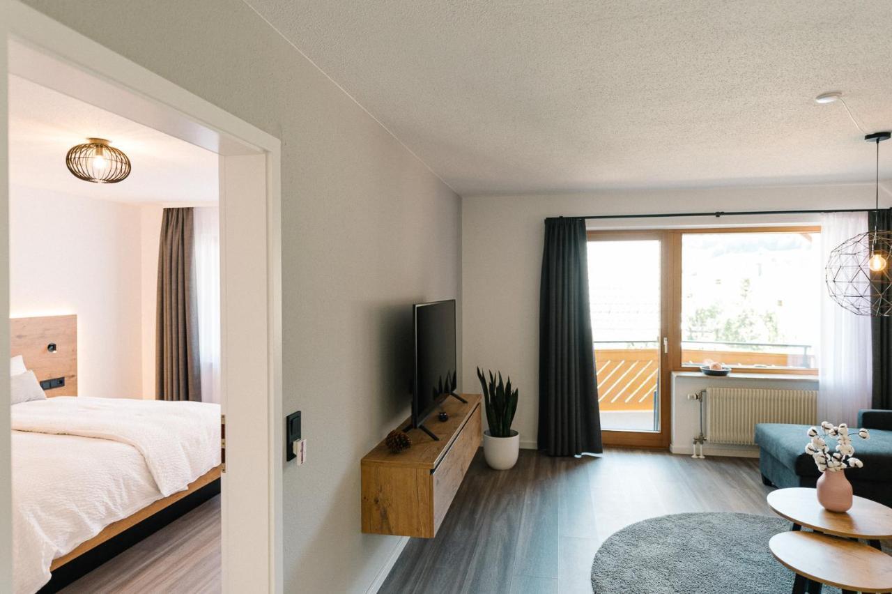 Moderne 2 Zi.-Fewo Blackforest Art Barrierefrei Naehe Freiburg Simonswald Dış mekan fotoğraf