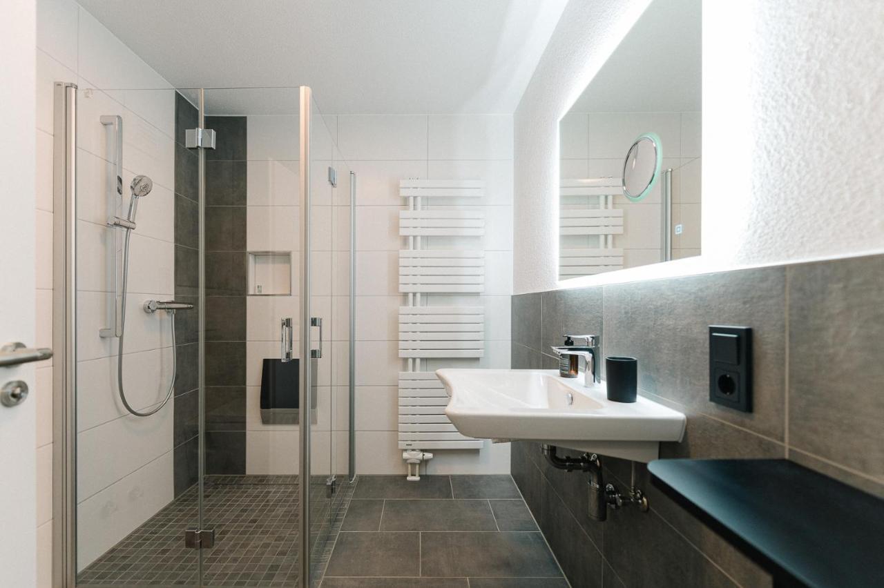 Moderne 2 Zi.-Fewo Blackforest Art Barrierefrei Naehe Freiburg Simonswald Dış mekan fotoğraf