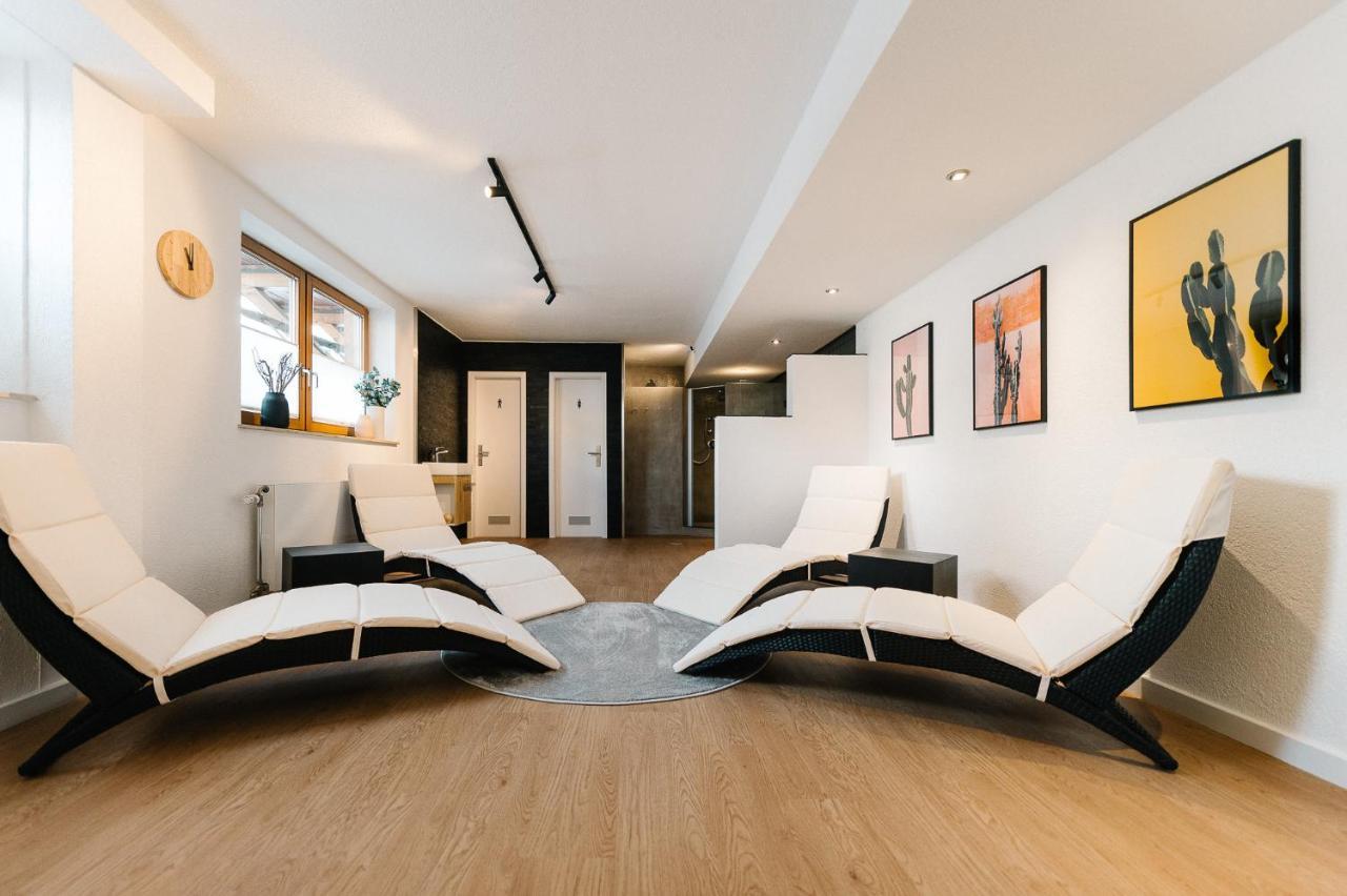 Moderne 2 Zi.-Fewo Blackforest Art Barrierefrei Naehe Freiburg Simonswald Dış mekan fotoğraf